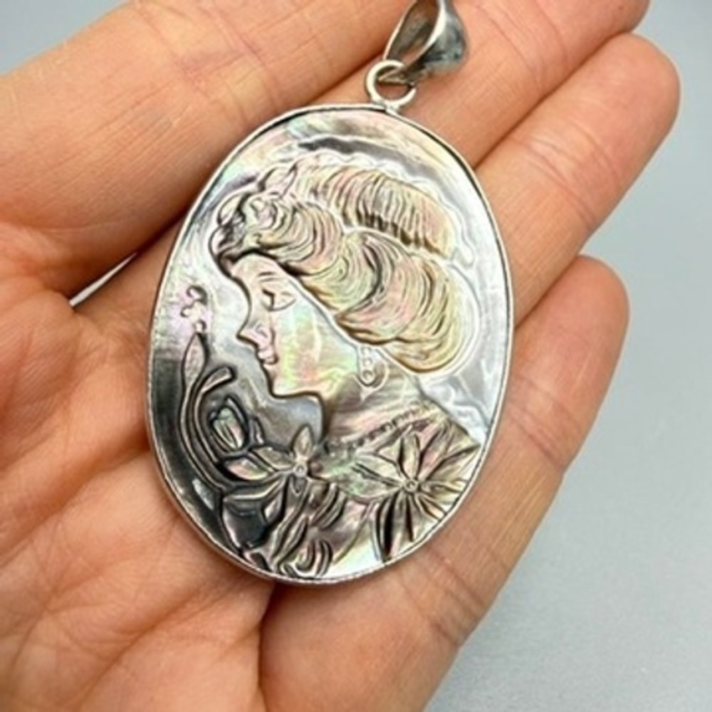 Vintage Carved Mother‎ of Pearl Shell Lady Cameo Pendant 2.25" Victorian Revival